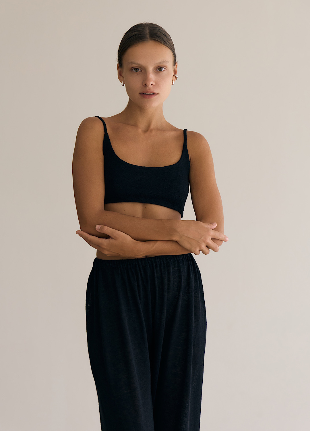 Топ укороченный из льняного трикотажа - Черный, Black;чёрный
Топ укороченный из льняного трикотажа - Черный, Black;чёрный