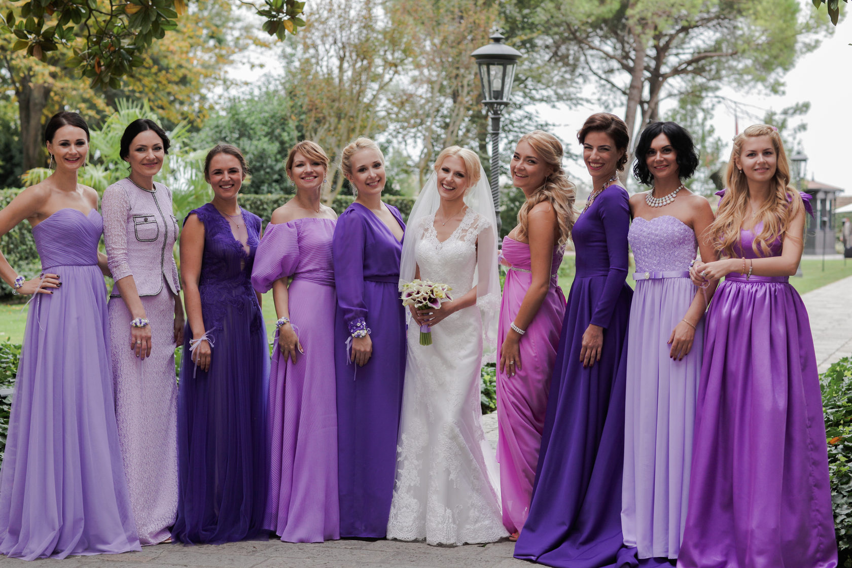 Фиолетоввое платьеподружки невесты