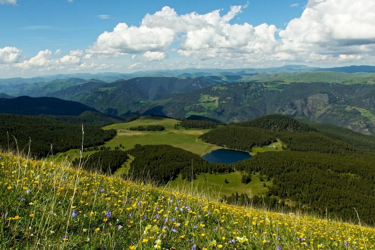 Озеро хурлакёль девушка