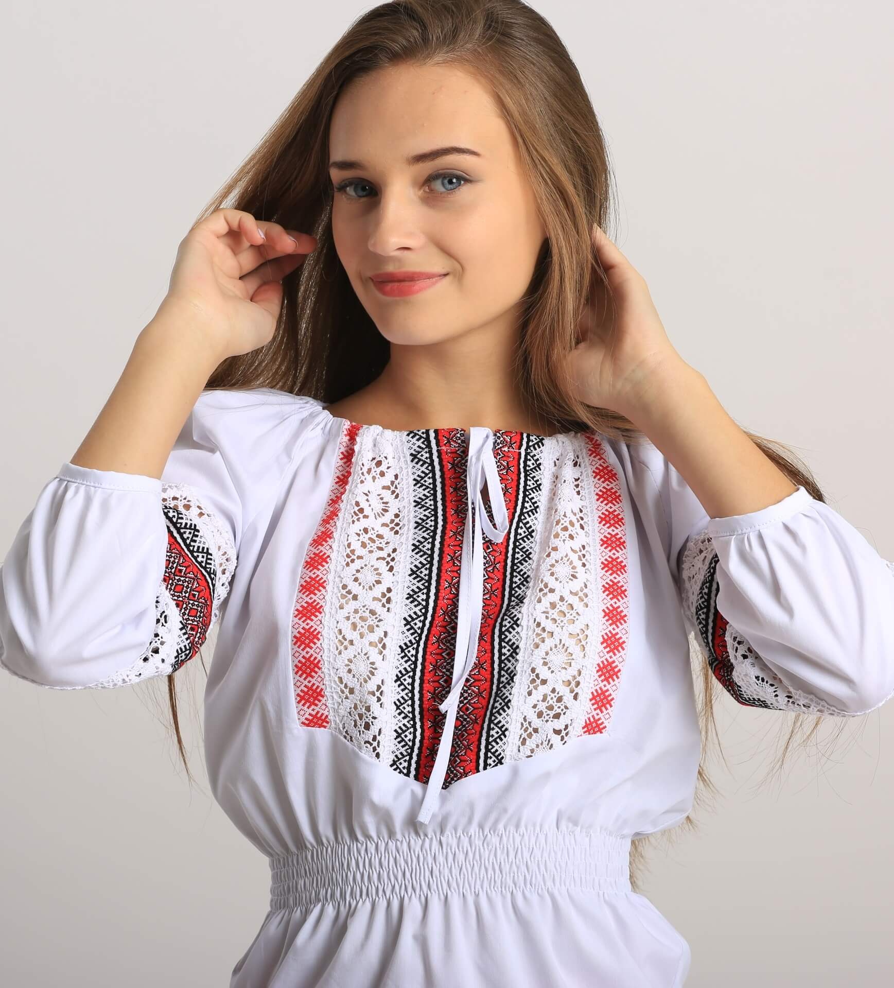Рубашка в народном стиле женская
