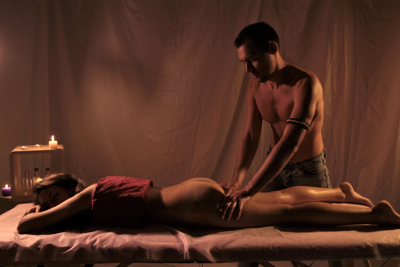 Erotic brothel massage