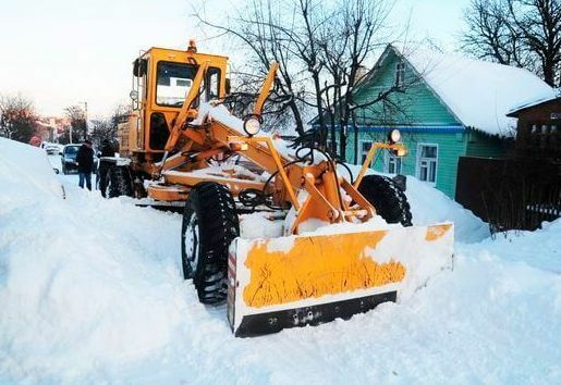 Уборка снега грейдером ДЗ-143