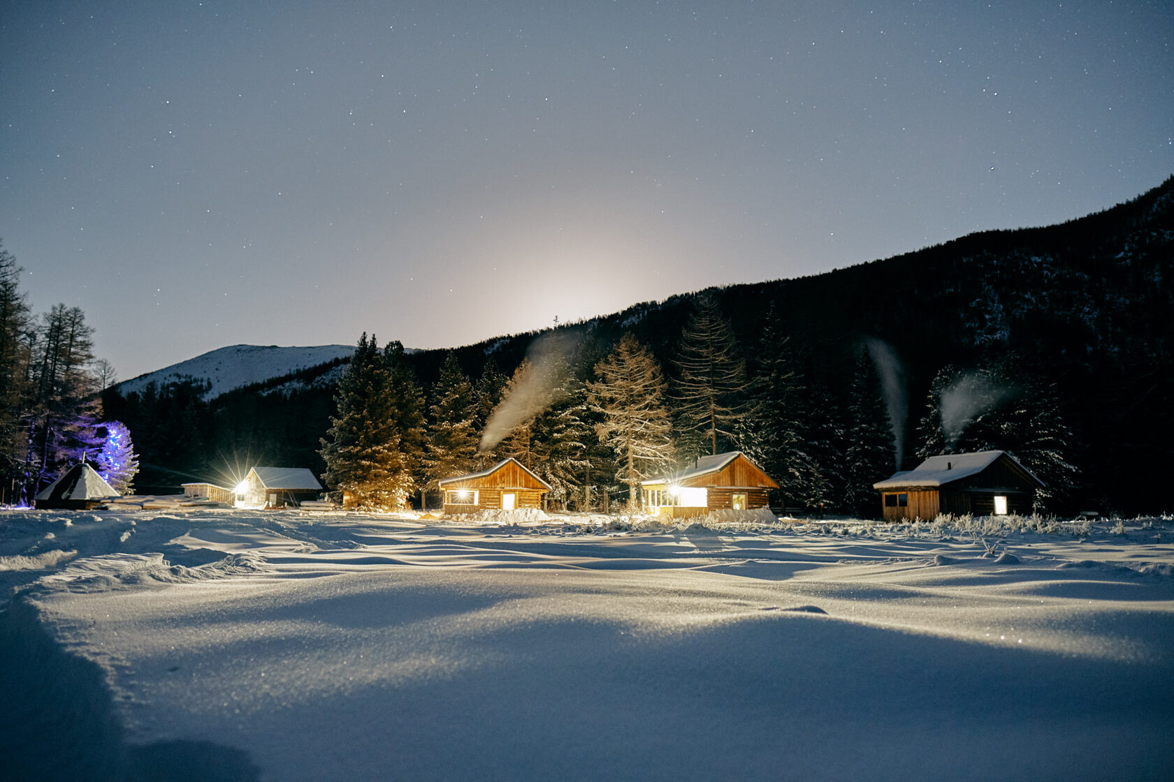 Ночной горный Алтай зимой