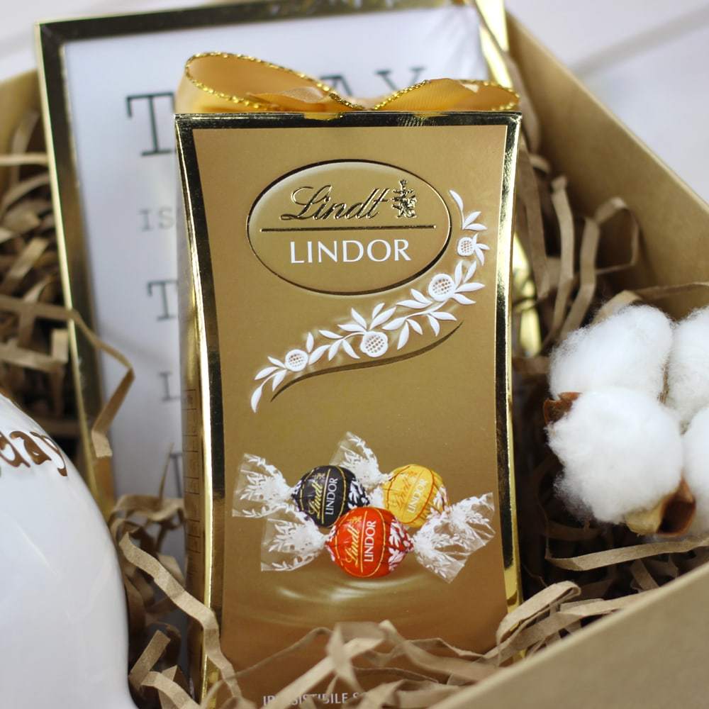 Конфеты Линдор новогодний набор Lindt