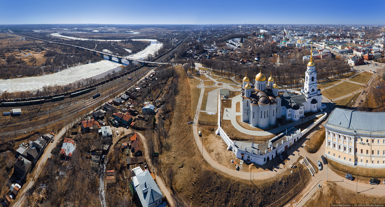 Успенский собор во Владимире вид сверху