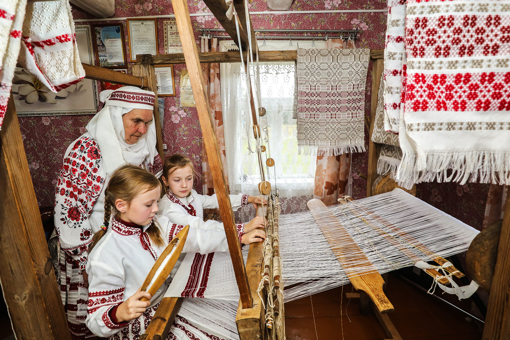 Белоруссия традиции Ткачество