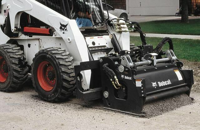 Аренда дорожной фрезы Bobcat S300