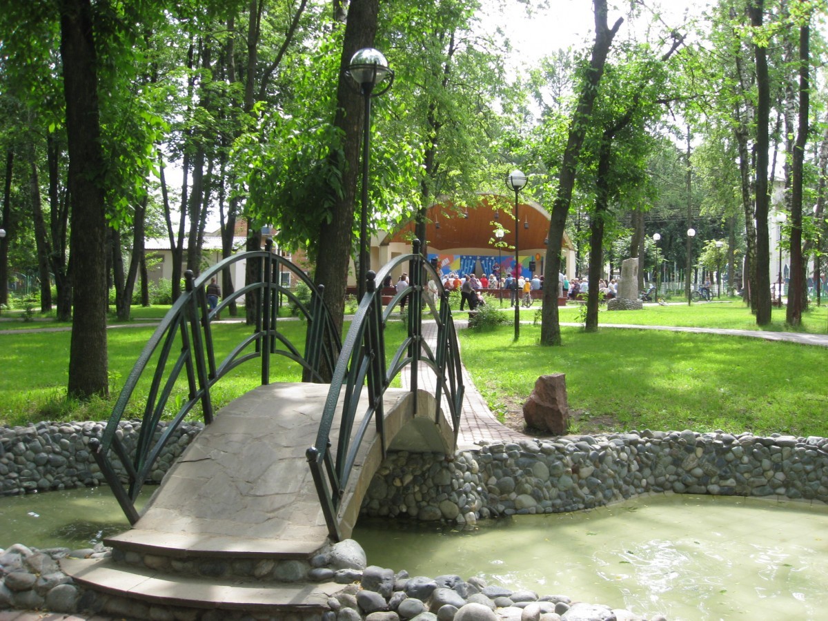 парк в видном фото
