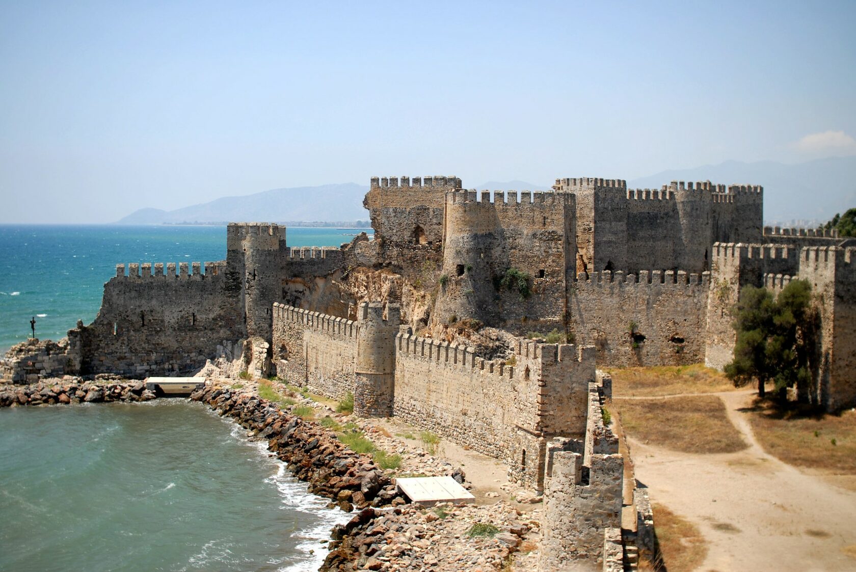 Киликийская крепость Мамуре в Турции.