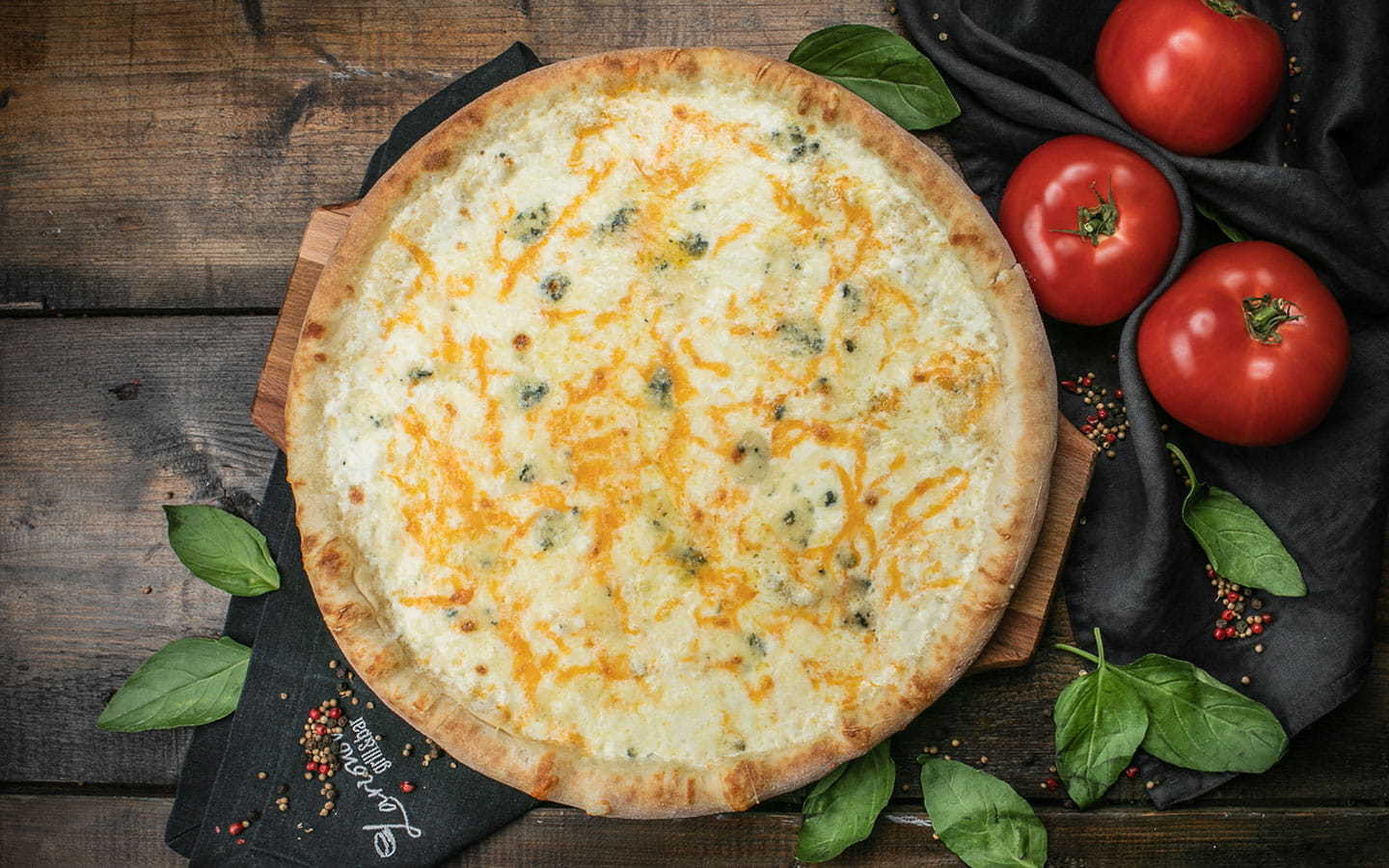 как сделать пиццу четыре сыра в домашних условиях фото 111