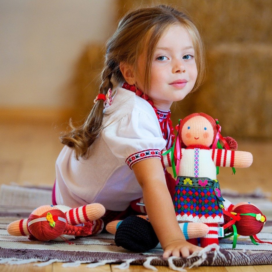 кукла игрушка фото