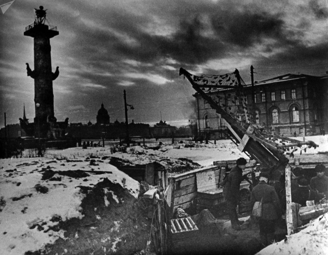 Ленинград в годы войны 1941-1945