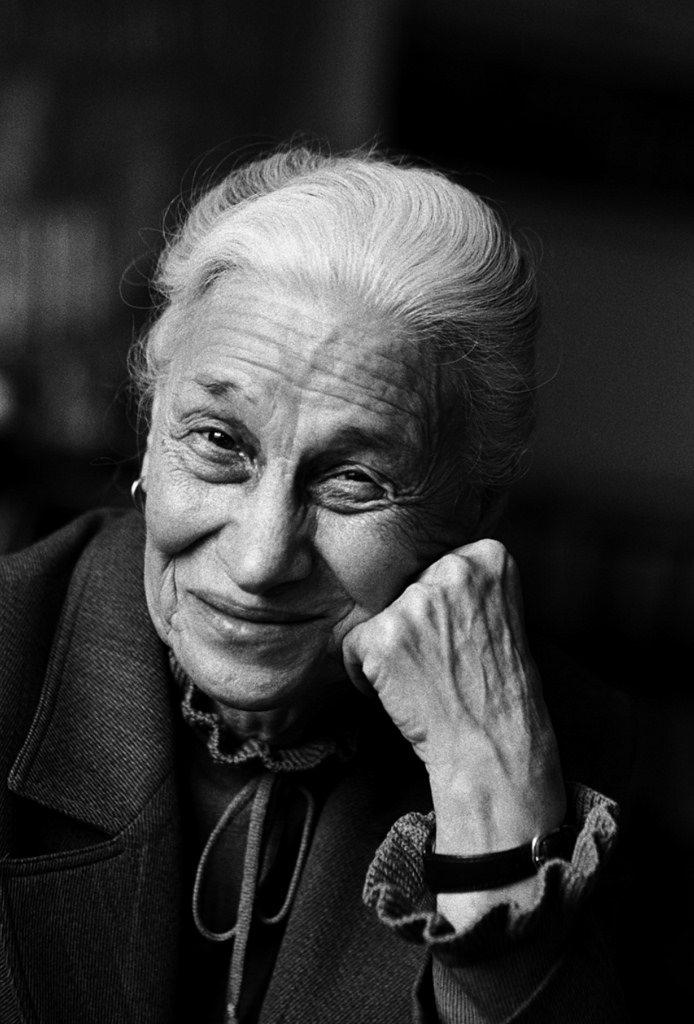 a biography of eve arnold an american photojournalist Eve arnold: photojournalist famed for her intimate arnold's career as a photojournalist spanned over 40 years first american woman member of the. a biography of eve arnold an american photojournalist Eve arnold: photojournalist famed for her intimate arnold's career as a photojournalist spanned over 40 years first american woman member of the.