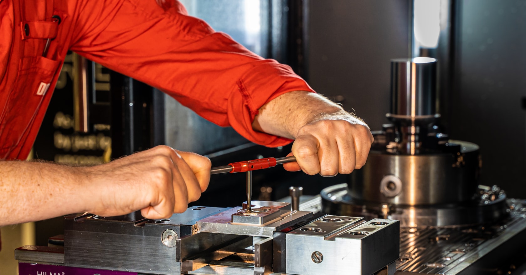 расточная система для фрезерного станка. оснастка для фрезерного станка с чпу. приводные блоки для токарных станков с чпу arno. станочная технологическая оснастка711353. фрезерные оснастки митсубиси.