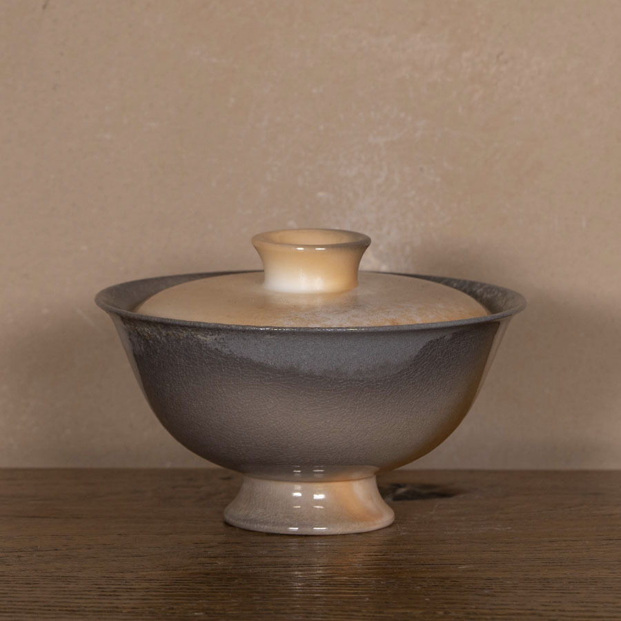 Гайвань Дэхуа дровяного обжига он мастера Линь Чжисэн