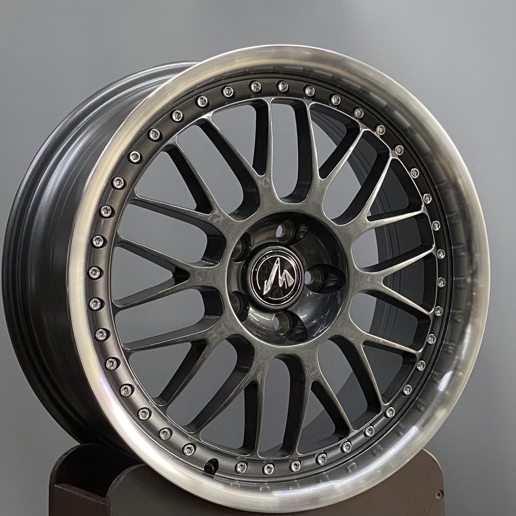 Колесные проставки фокус 2. Диски под 6 болтов на уаз. Проставки с 5 120 на 5 112. Сверловка 5 108. Кованые диски всмпо для газ-2410.