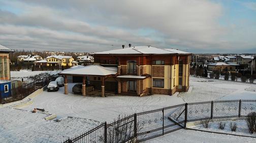 Построенный дом Кирпичный дом К410 — в стиле Райт, 377 м², 2 этажа, фото 3