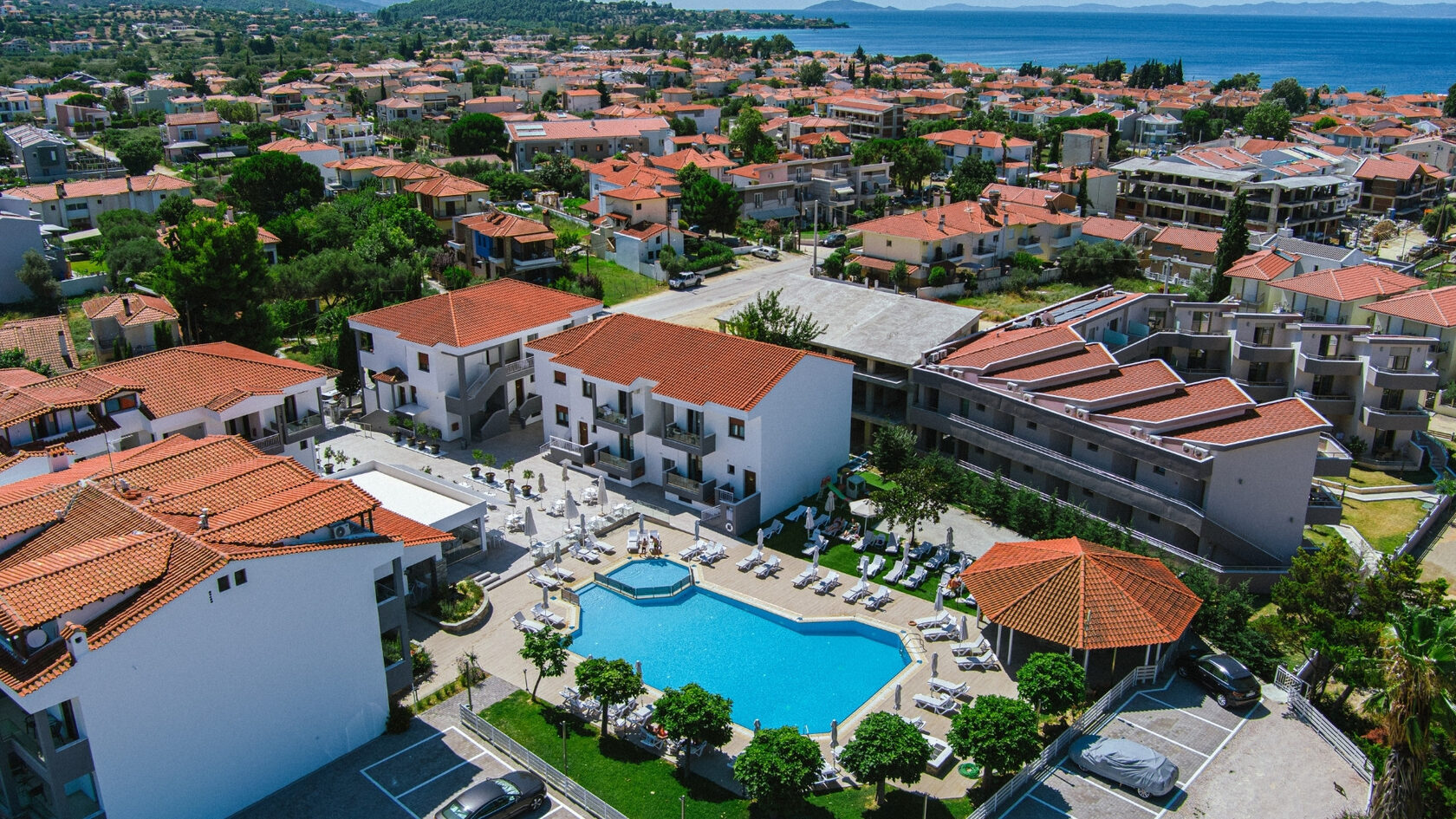 ACROTEL LILY ANN VILLAGE HOTEL 3*