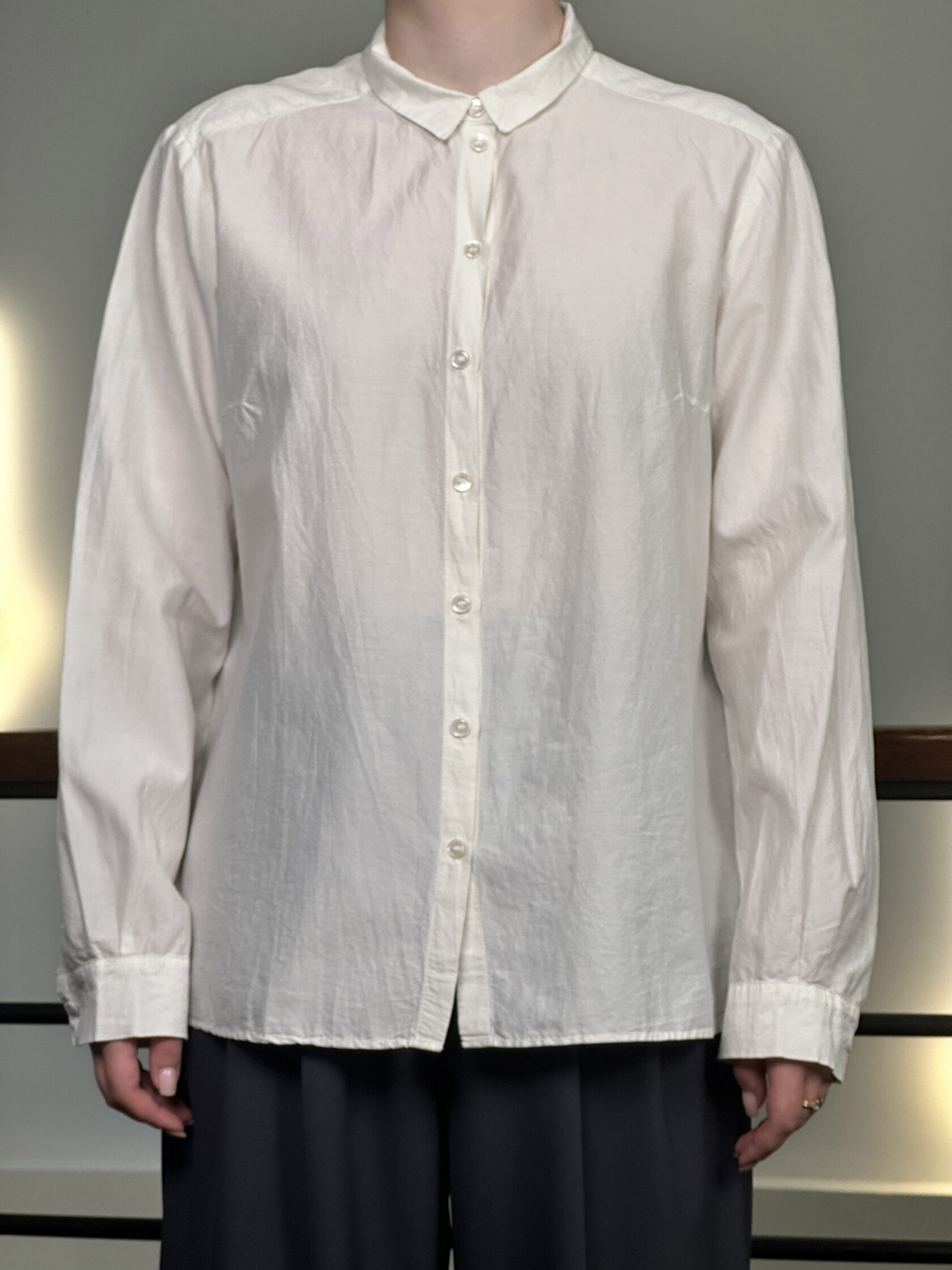 Блуза с вытачками Manuelle Guibal