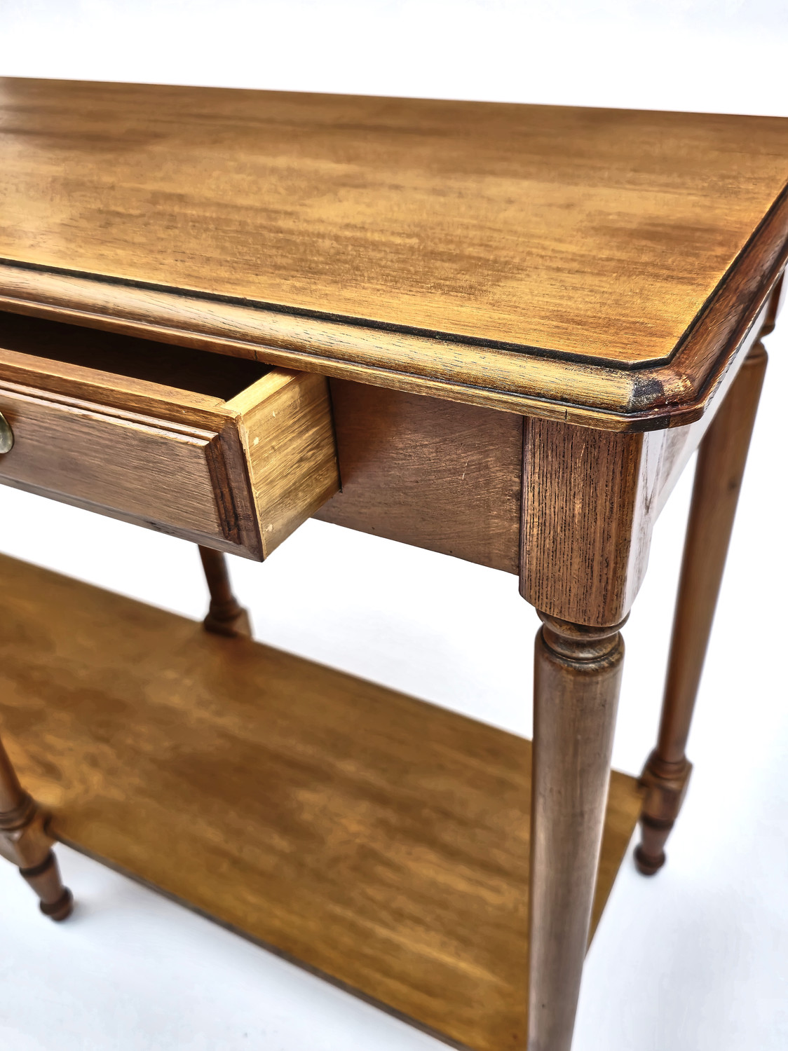 Консоль с полкой Miranda&Serena