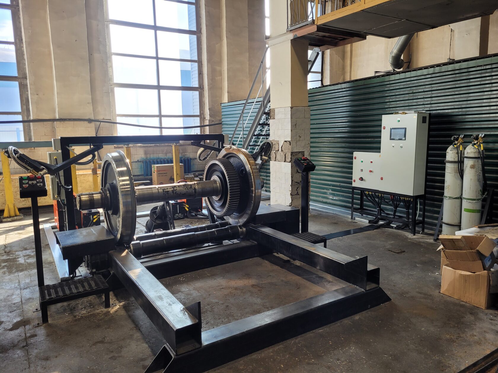 Установка плазменной закалки гребней колесных пар локомотивов. УПЗГ-3