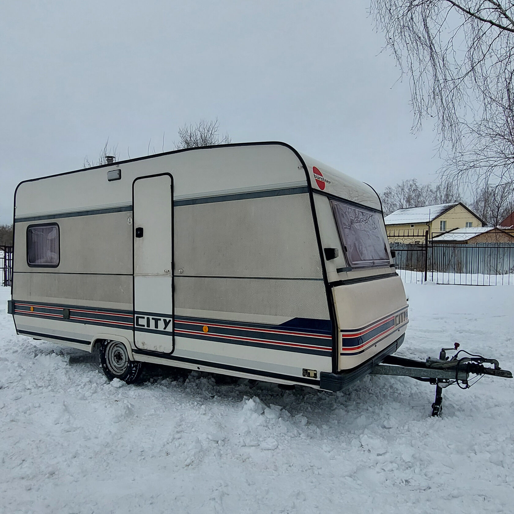 Авардавто - дом на колесах, прицеп дача б/у BUERSTNER CITY