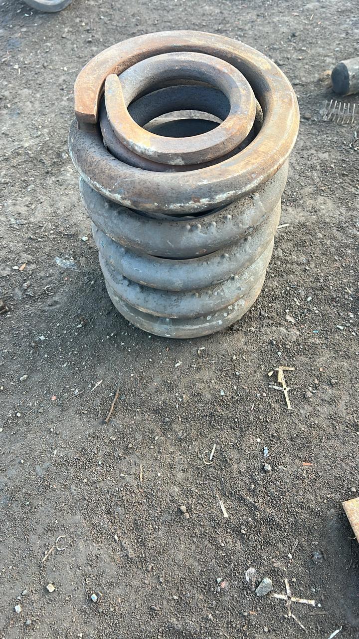 Комплект пружин б/у