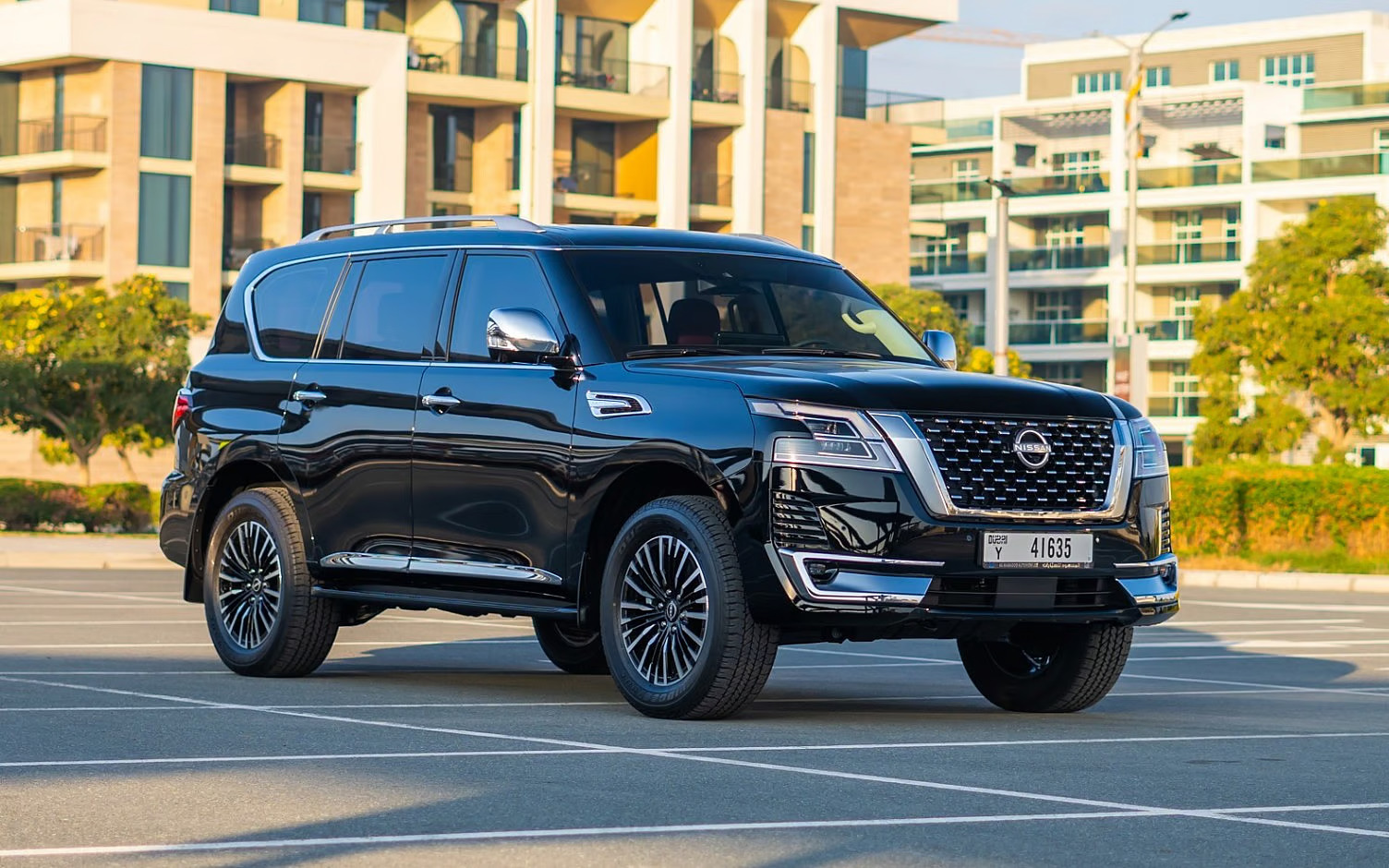 Nissan Patrol V6 (Black), 2024