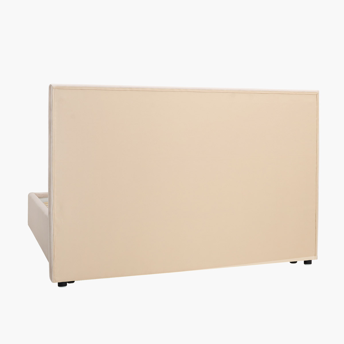 Вид изголовья сзади