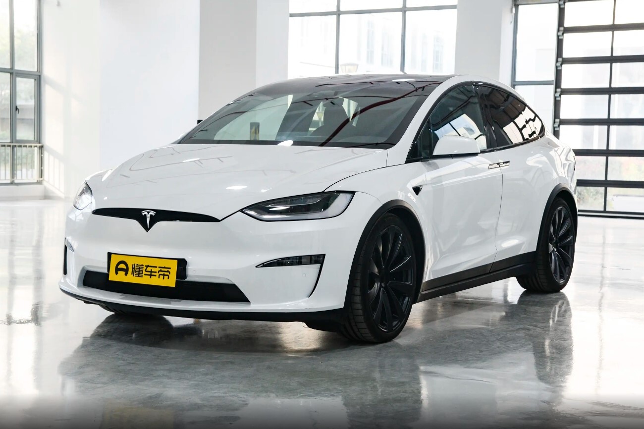 Tesla Model X Plaid Купить