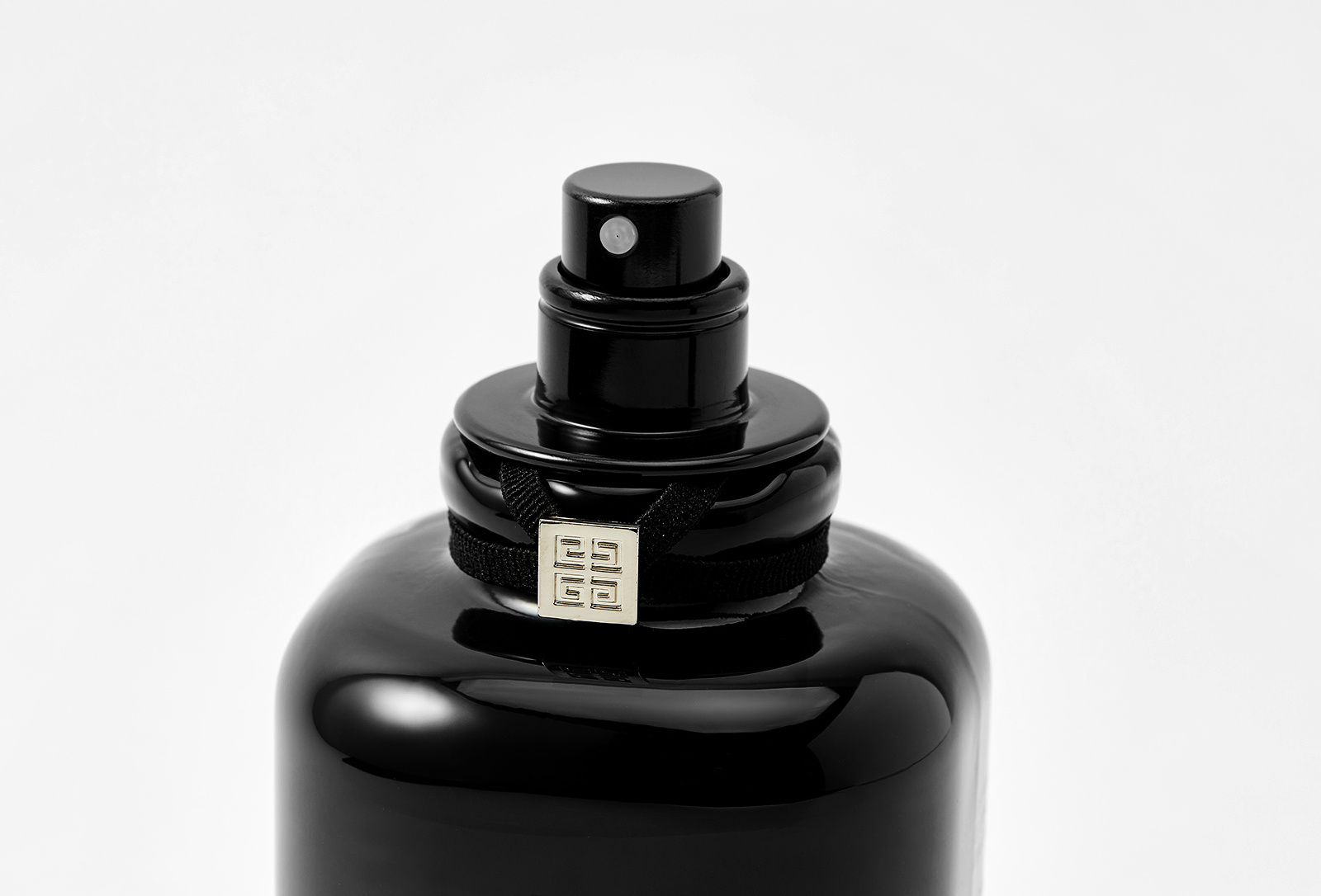 Givenchy l`interdit intense мужские. L'interdit givenchy черные. Givenchy l'interdit edp intense 80. L interdit givenchy черный флакон. Givenchy l'interdit intense.