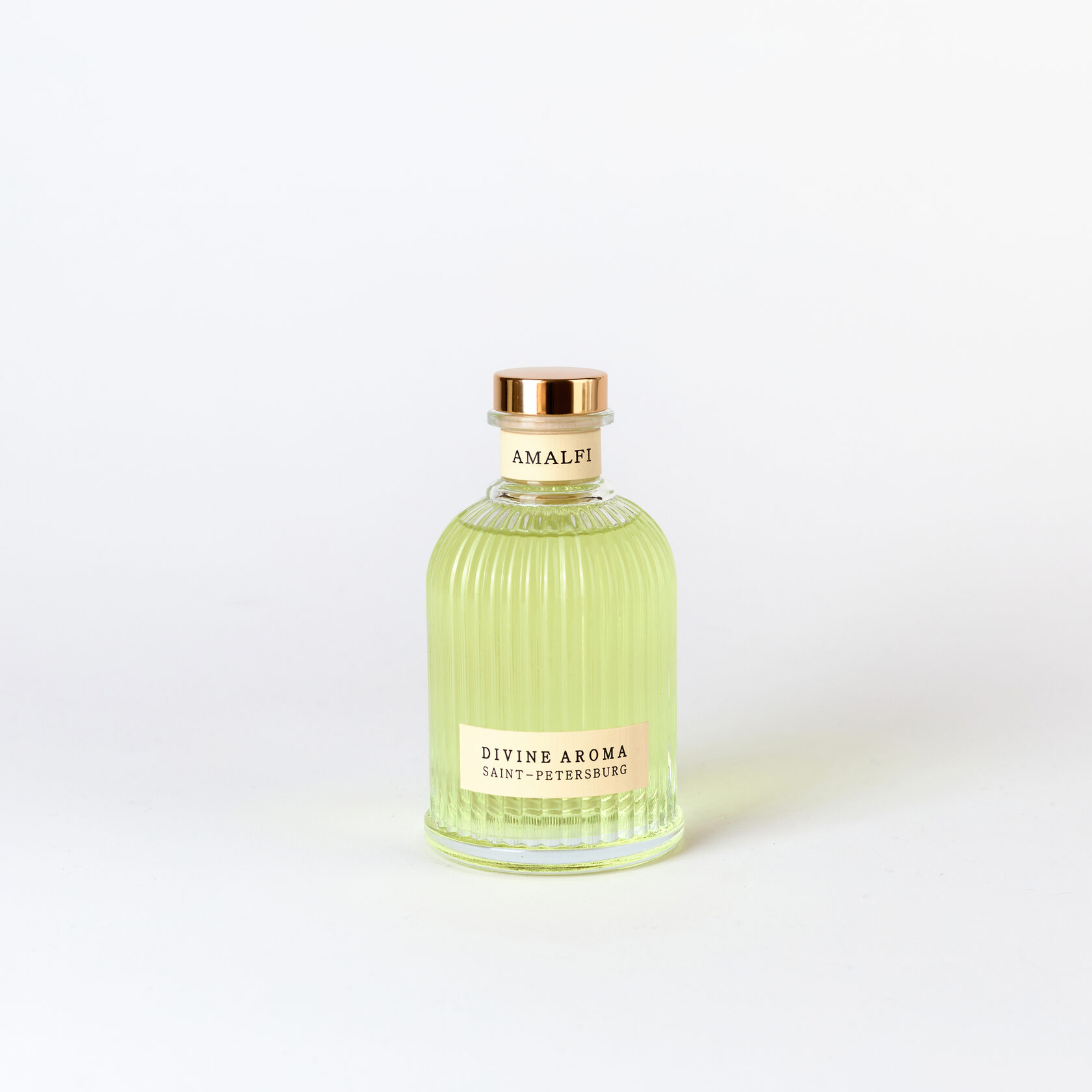 Divine aroma диффузор. Divine aroma verona. divine aroma.