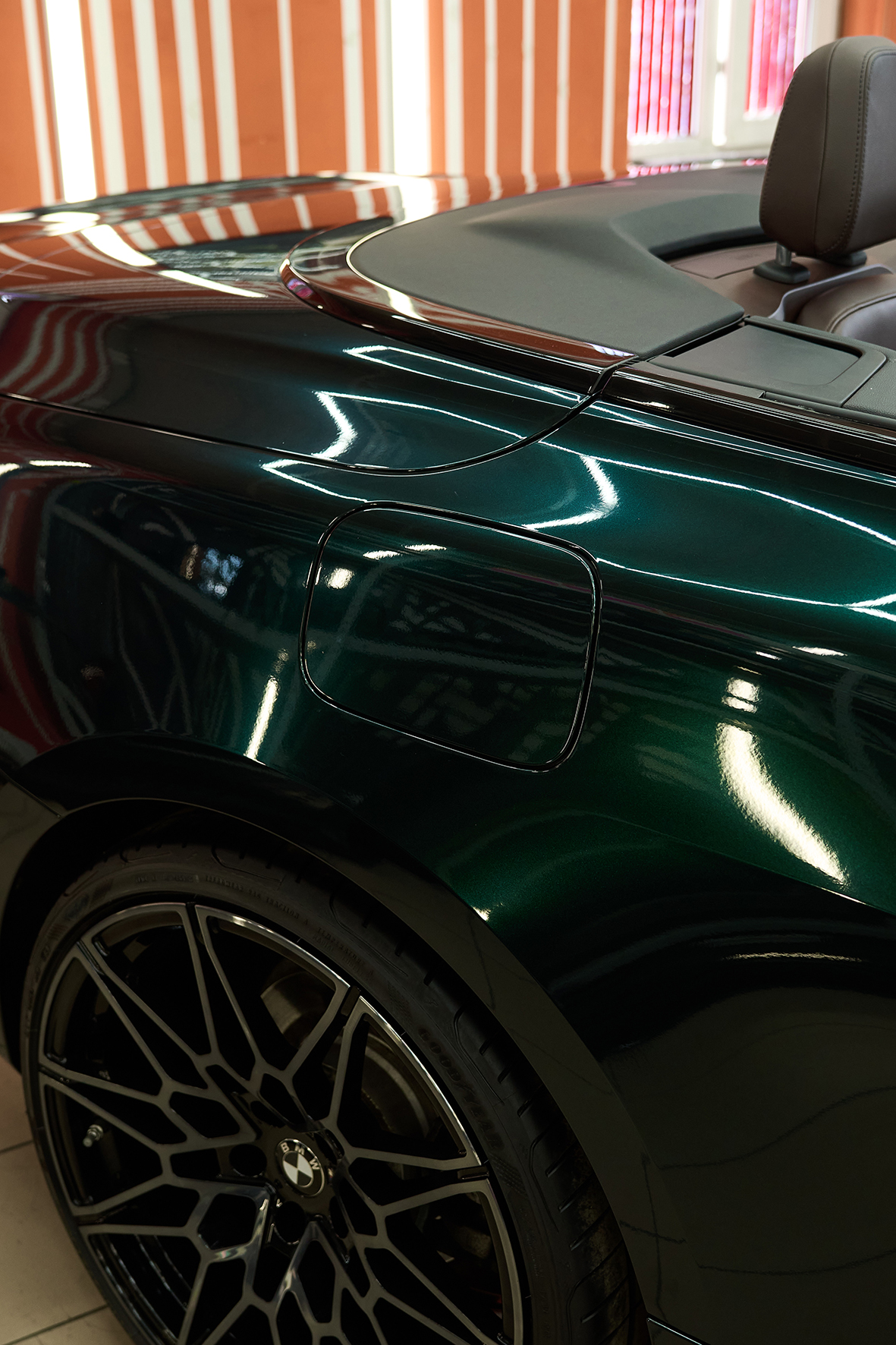 BMW 4 Cabrio — зелёный глянец, фото 12 проекта Monster Garage