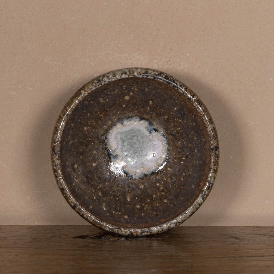 Чашечка Дэхуа дровяного высокотемпературного обжига с пепельной глазурью