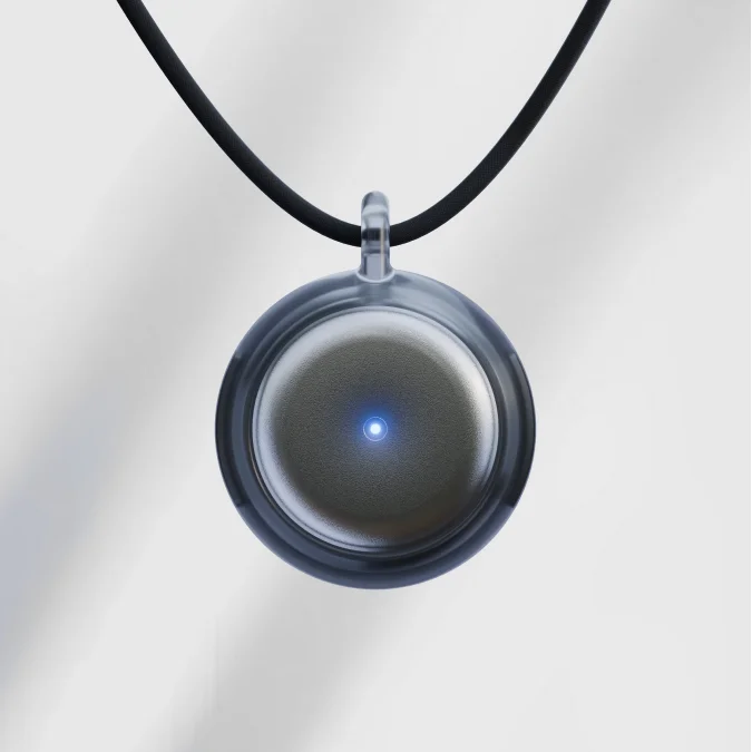 AI-кулон Omi Pendant