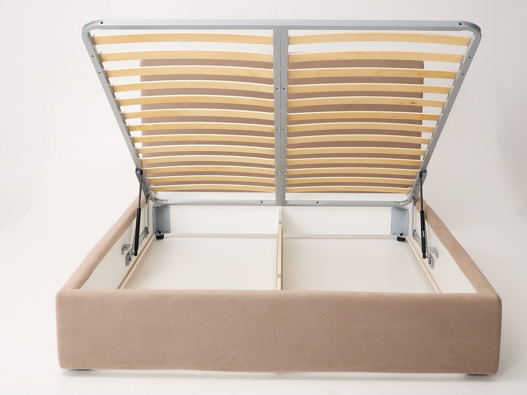 Большая ниша для белья