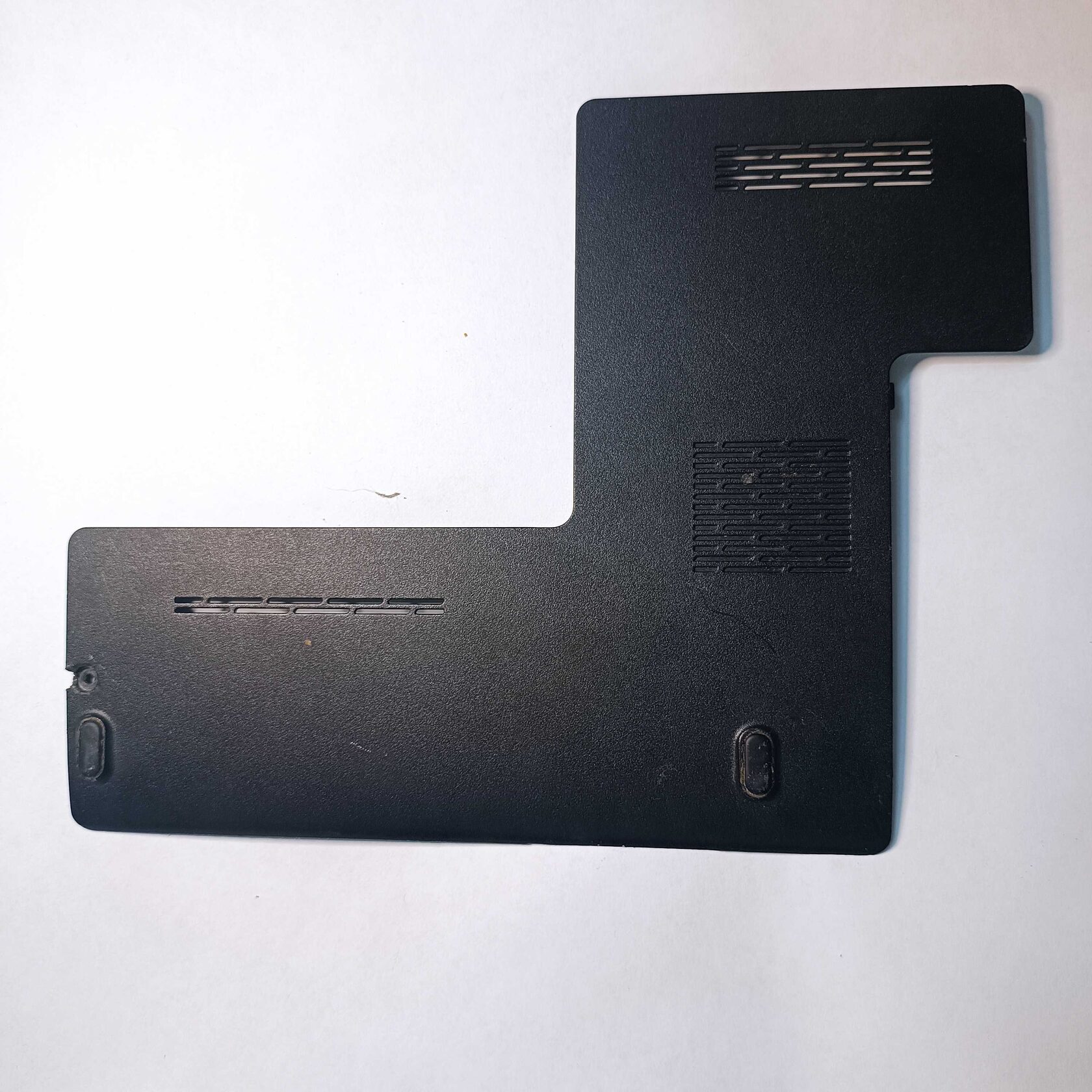 Крышка RAM и HDD ноутбука Toshiba Satellite C660 / AP0H000050