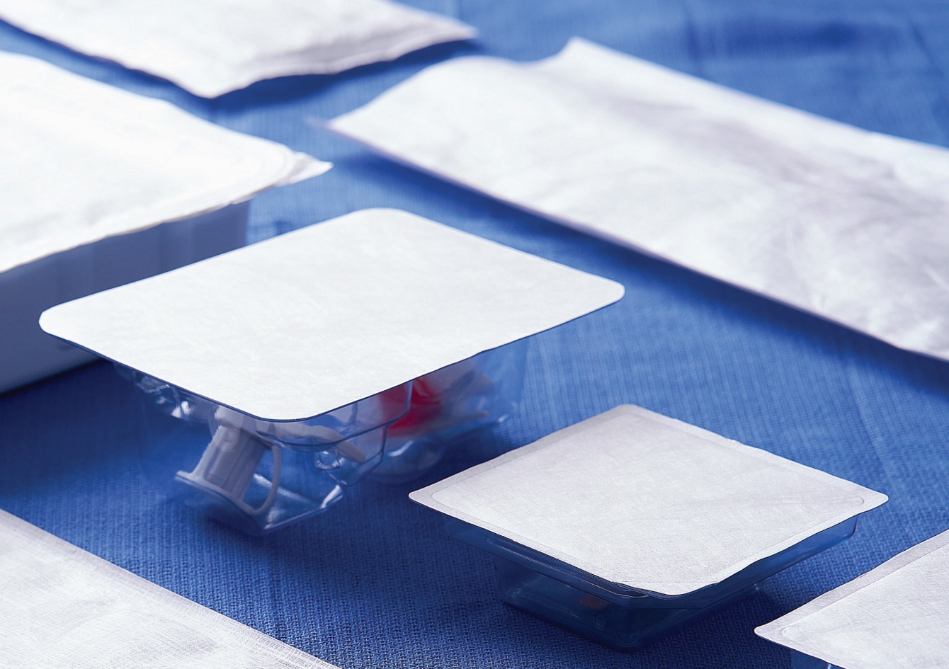 DuPont Honors Sustainable Healthcare Packaging Pioneers