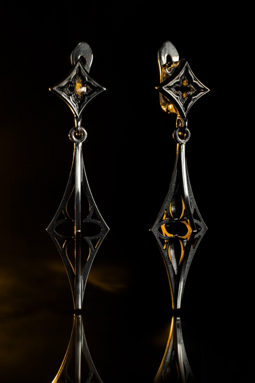 ARTERY | Серебряные серьги из коллекции «Готика» «G6»