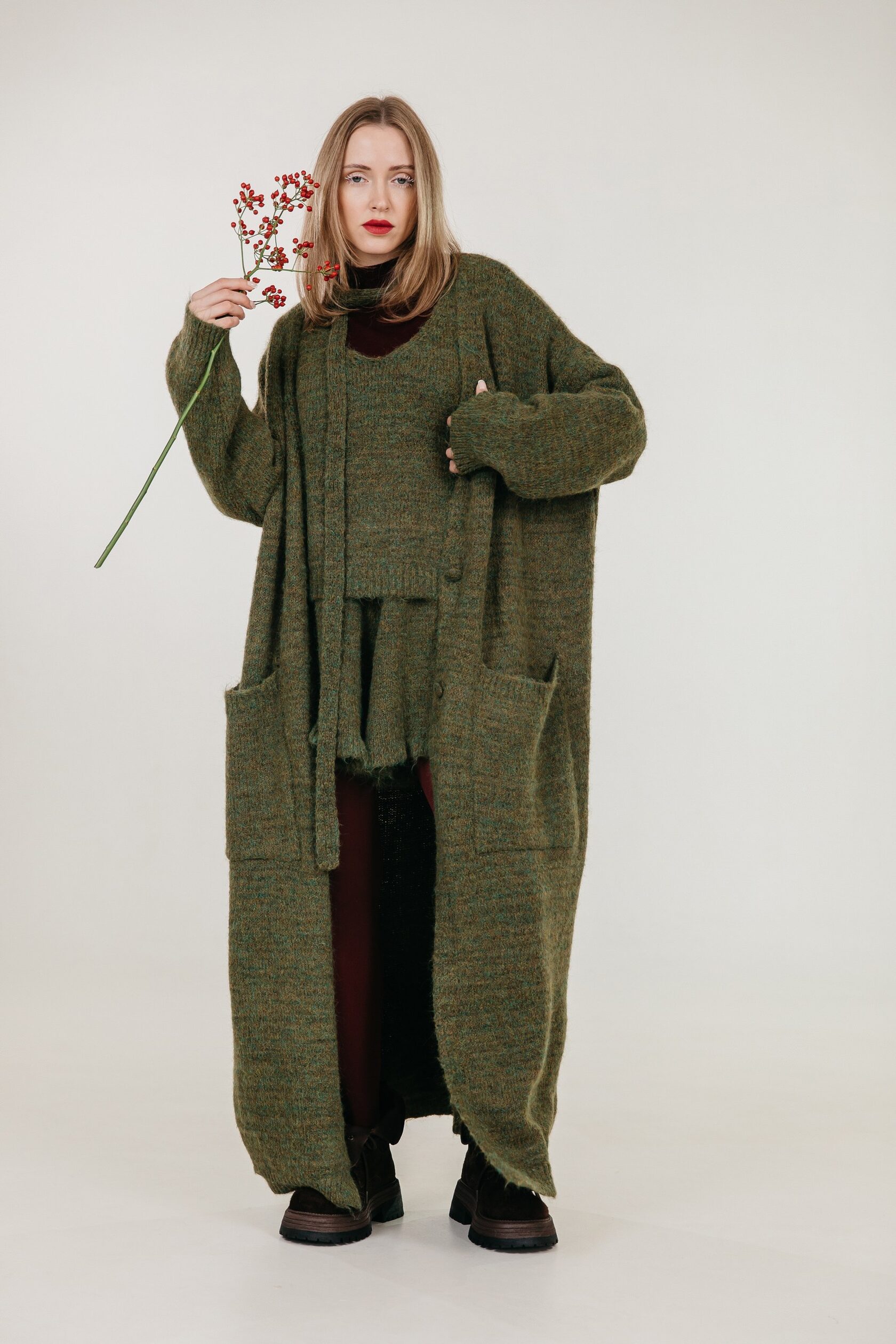 Кардиган «Связано с любовью»