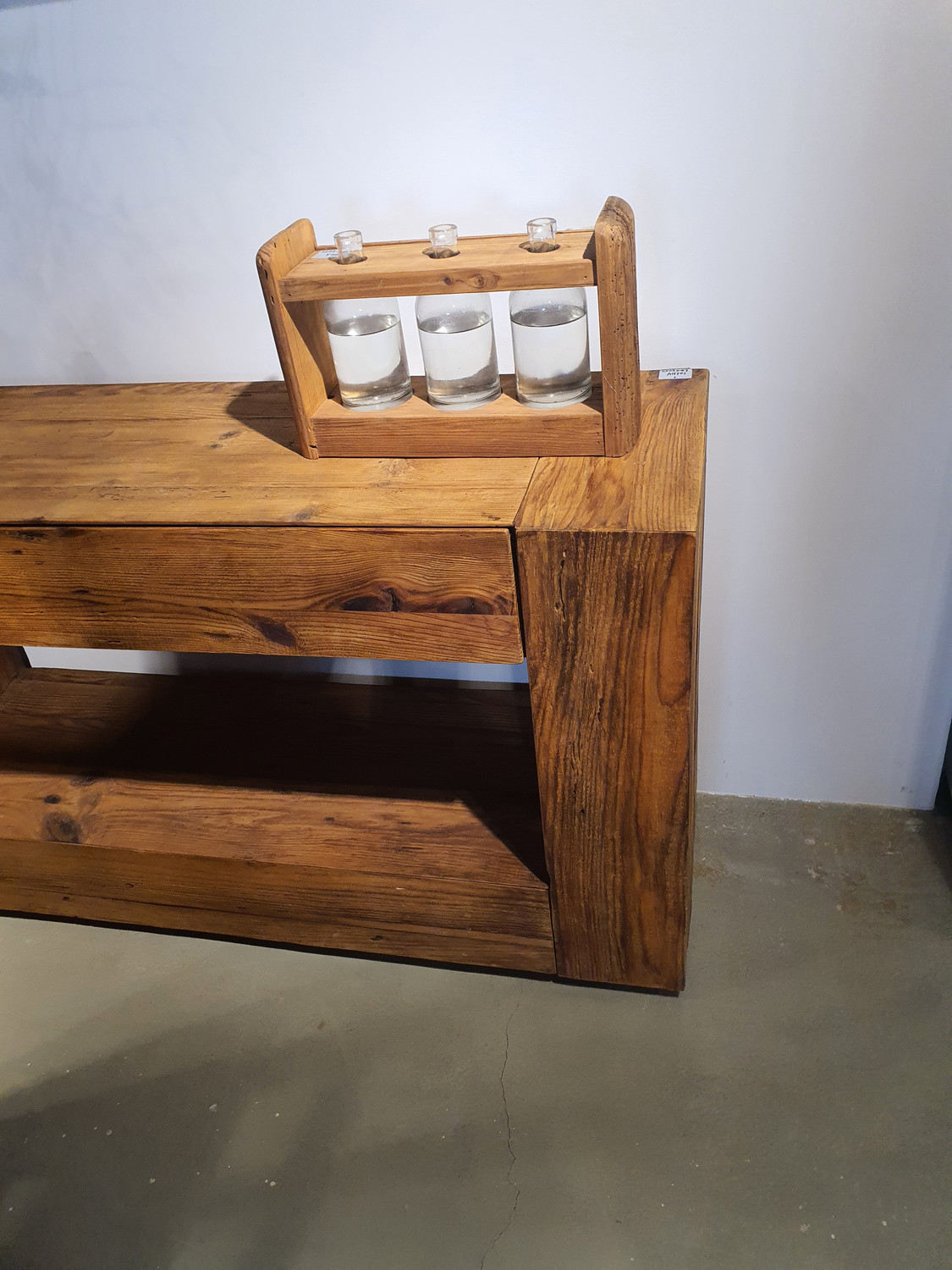 Консоль  Miranda&Serena    AH701  