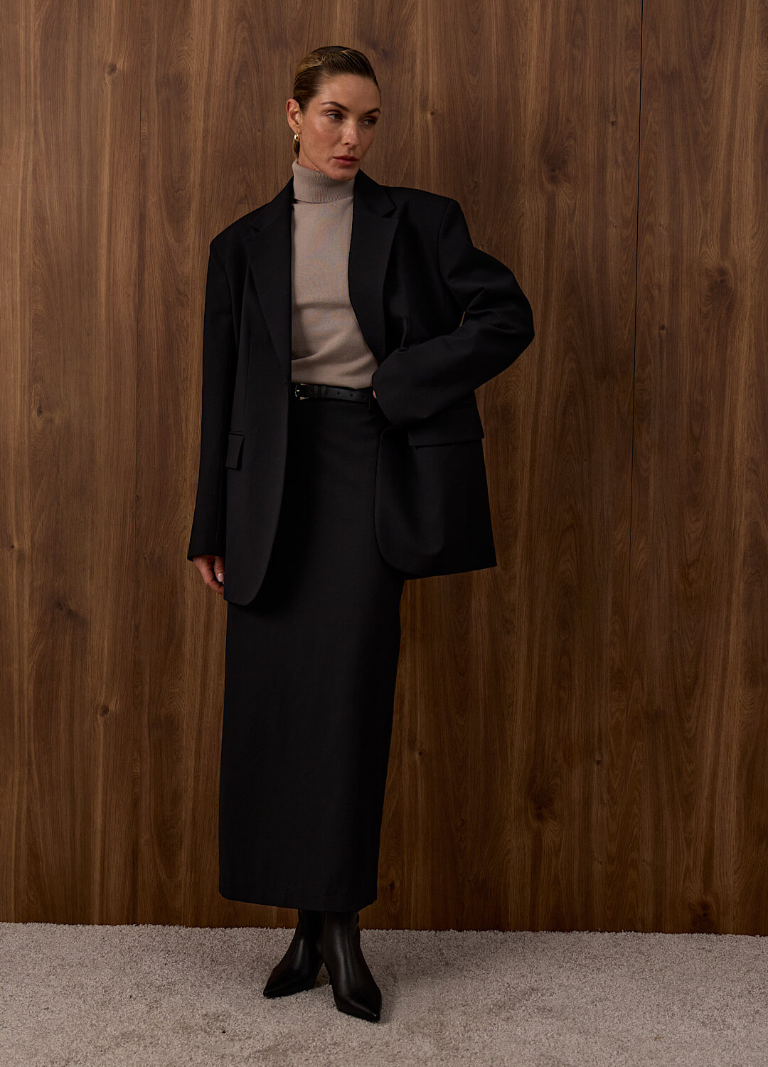 

Юбка-миди из итальянской шерсти First lady - Чёрная, Dark night;чёрный