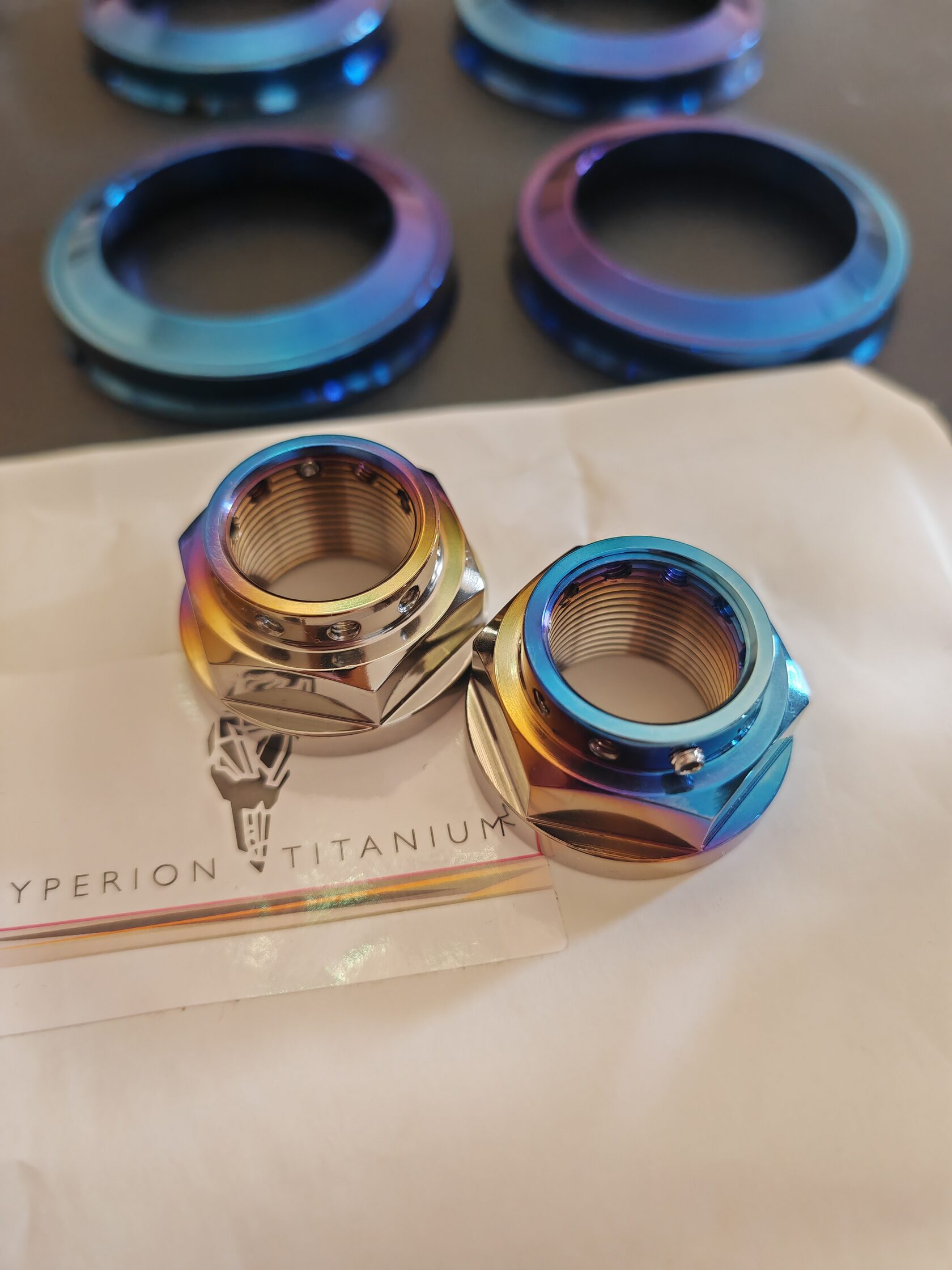 Titanium axle nuts for Honda S2000