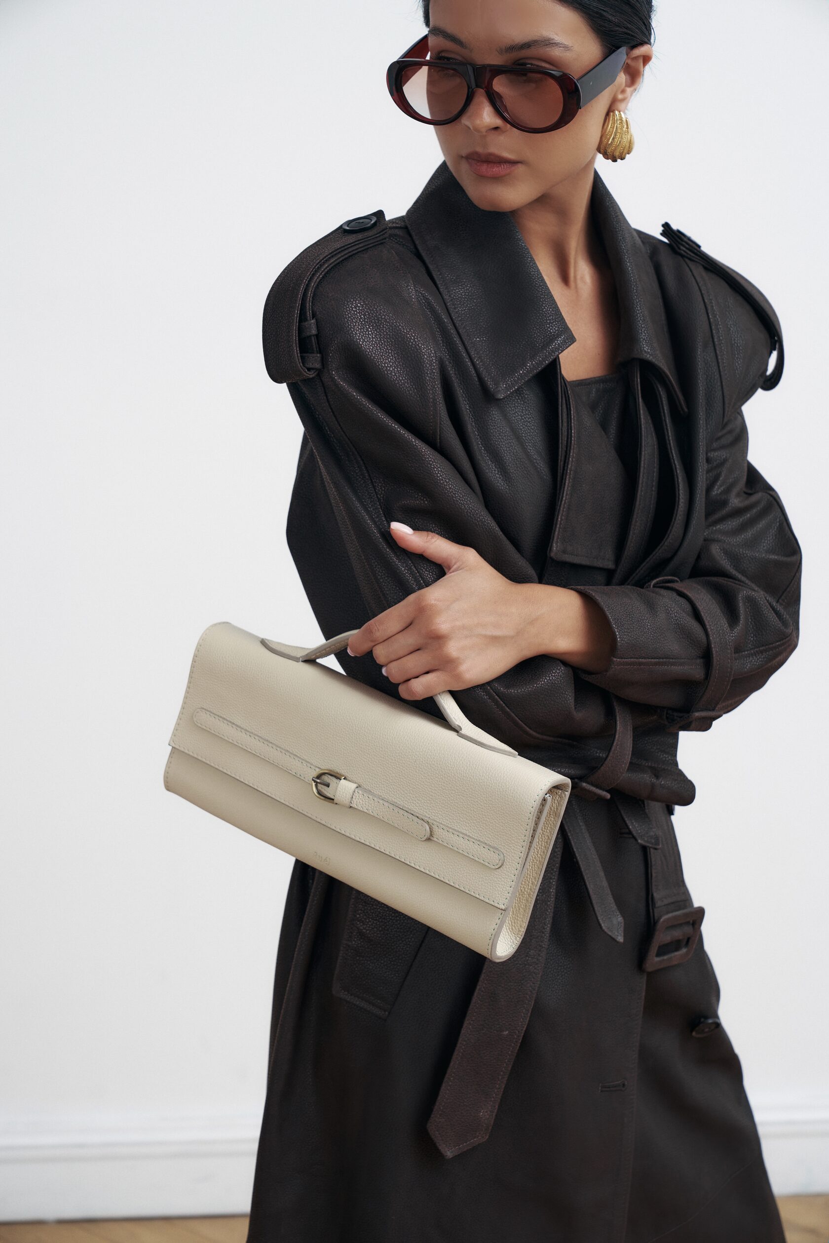 CHIC BEIGE