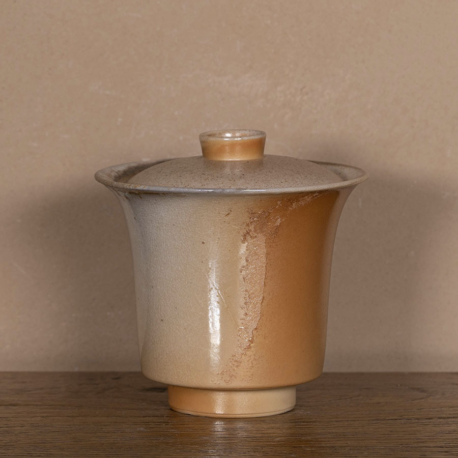 Гайвань Дэхуа дровяного обжига он мастера Линь Чжисэн