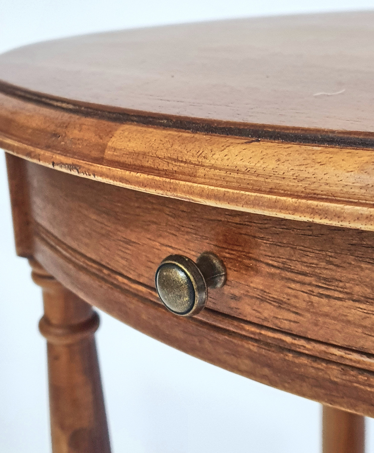 Стол  Miranda&Serena   кофейный H835 (D71)  