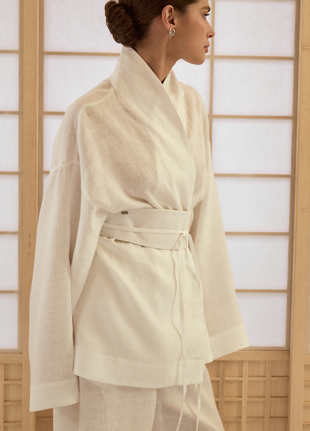 

Костюм Okinawa изо льна: кимоно с поясом + кюлоты - Белый, White;белый