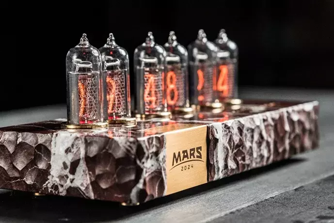 Mars-2024: Martian Stone nixie clock, view 3