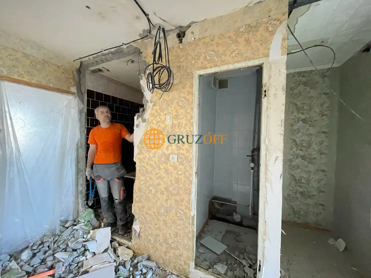 Демонтаж сантехкабины под ключ