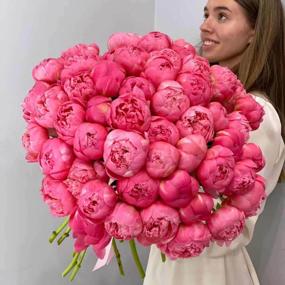 Bouquets 51 Peonies "Coral Sharm"